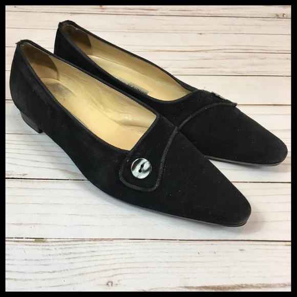 Manolo Blahnik Black Suede Button Flats Size 8.5 - Picture 3 of 8